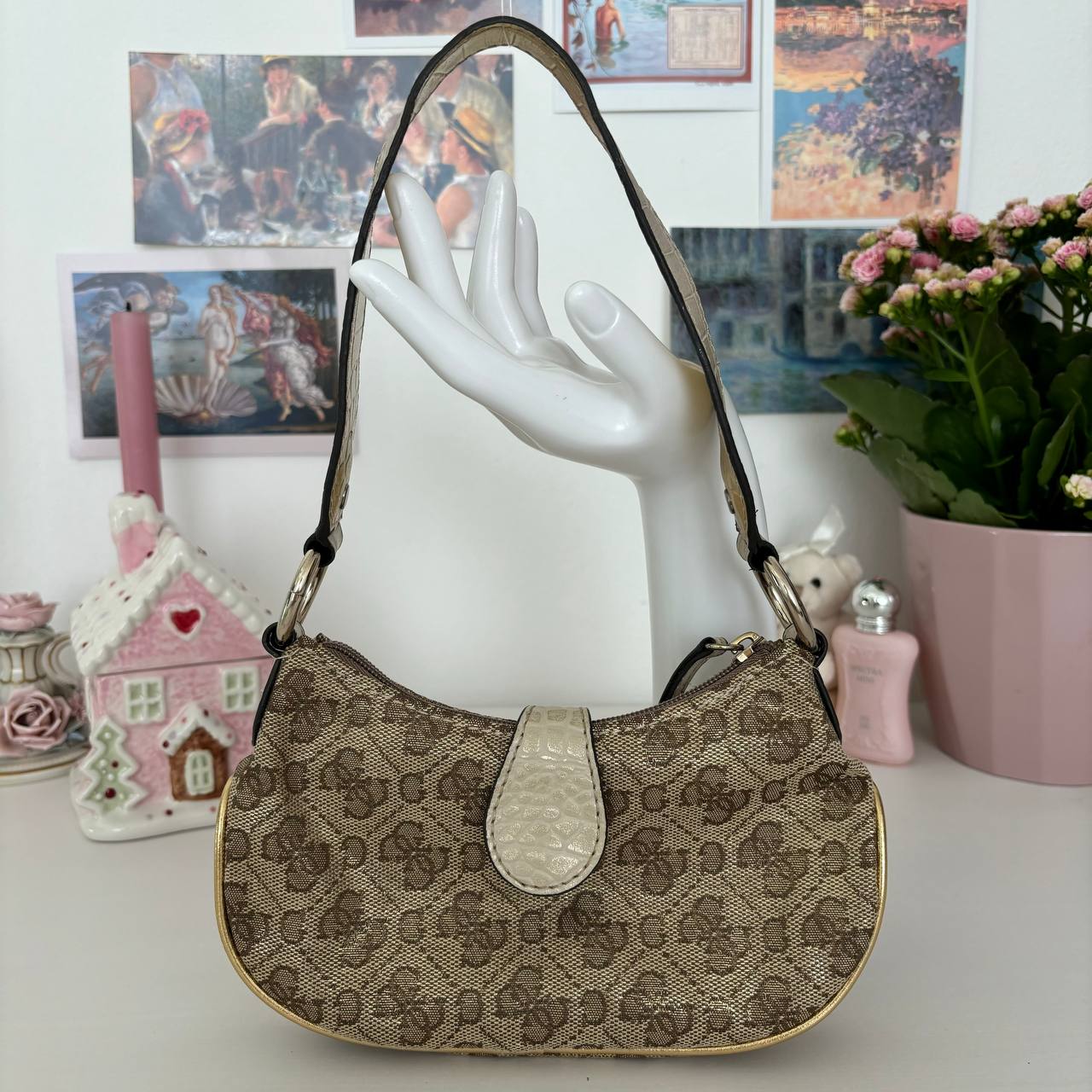 Guess bag vintage monogram