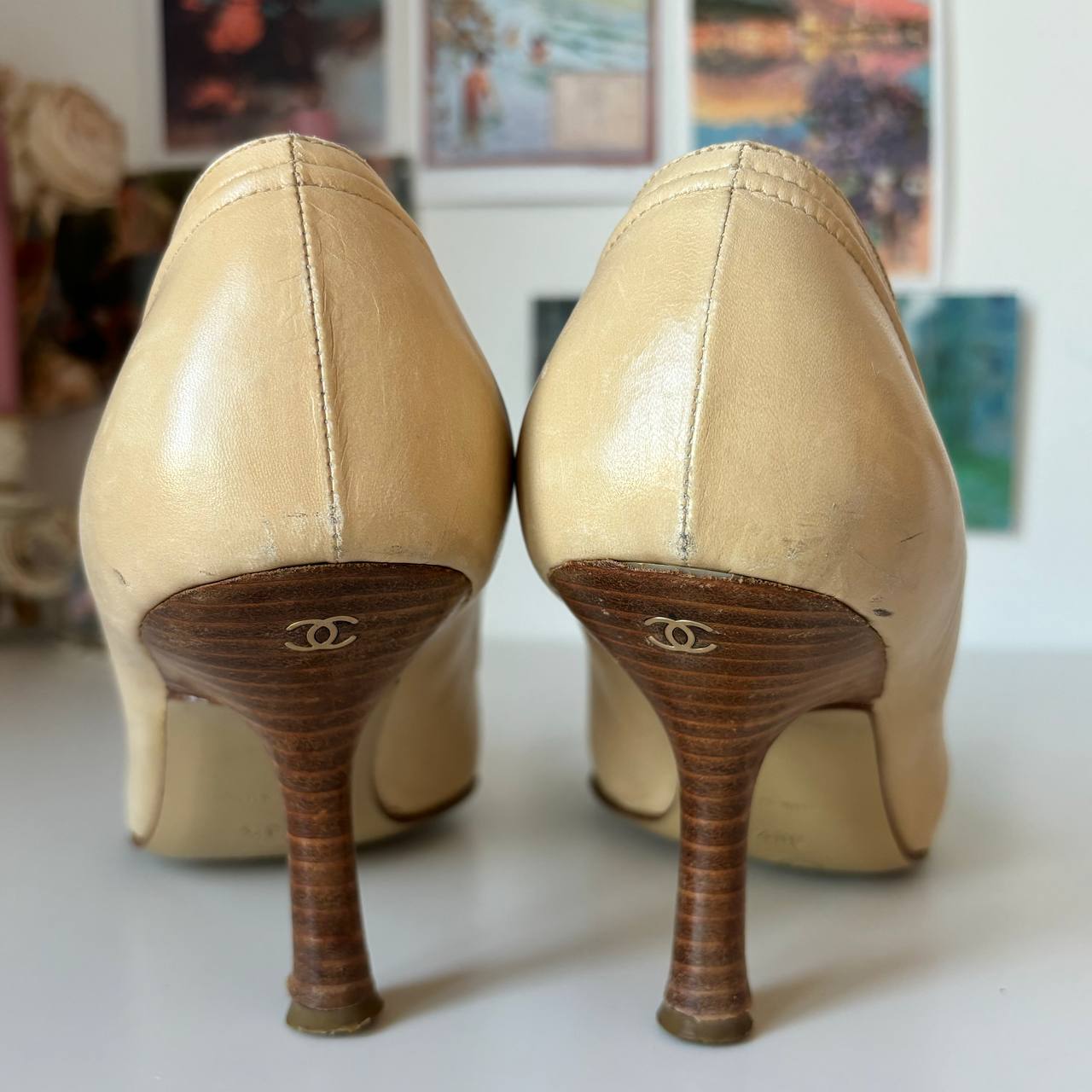 Chanel court shoes kitten heels