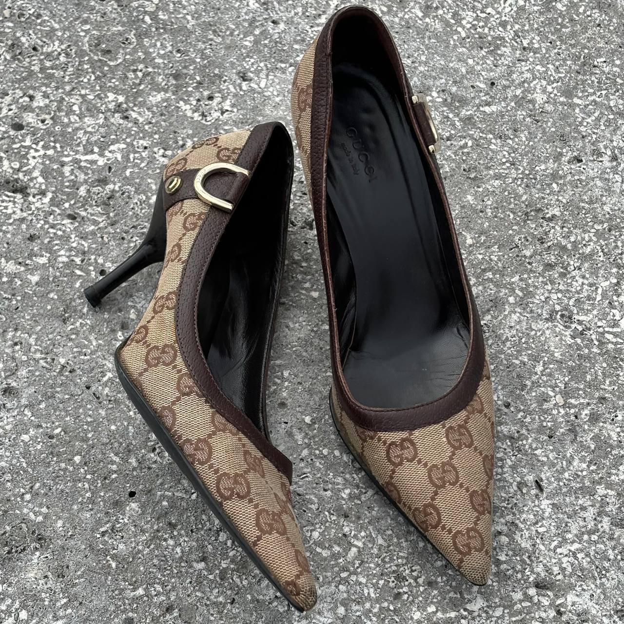 Gucci court shoes kitten heels