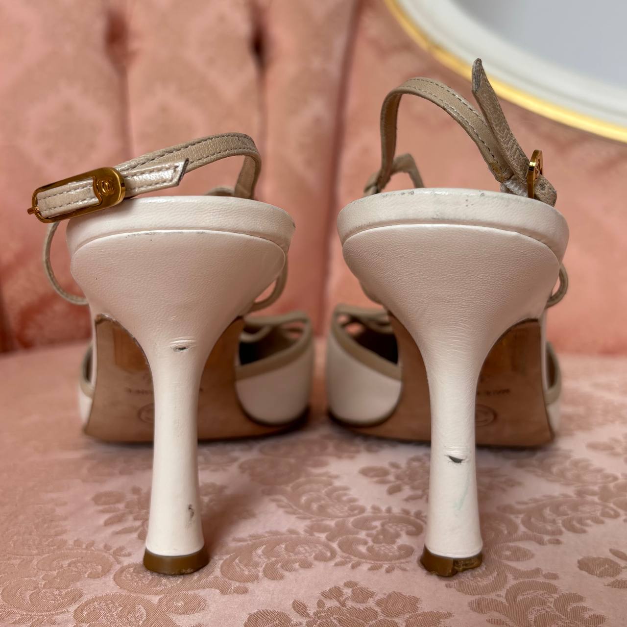 Chanel court shoes heels