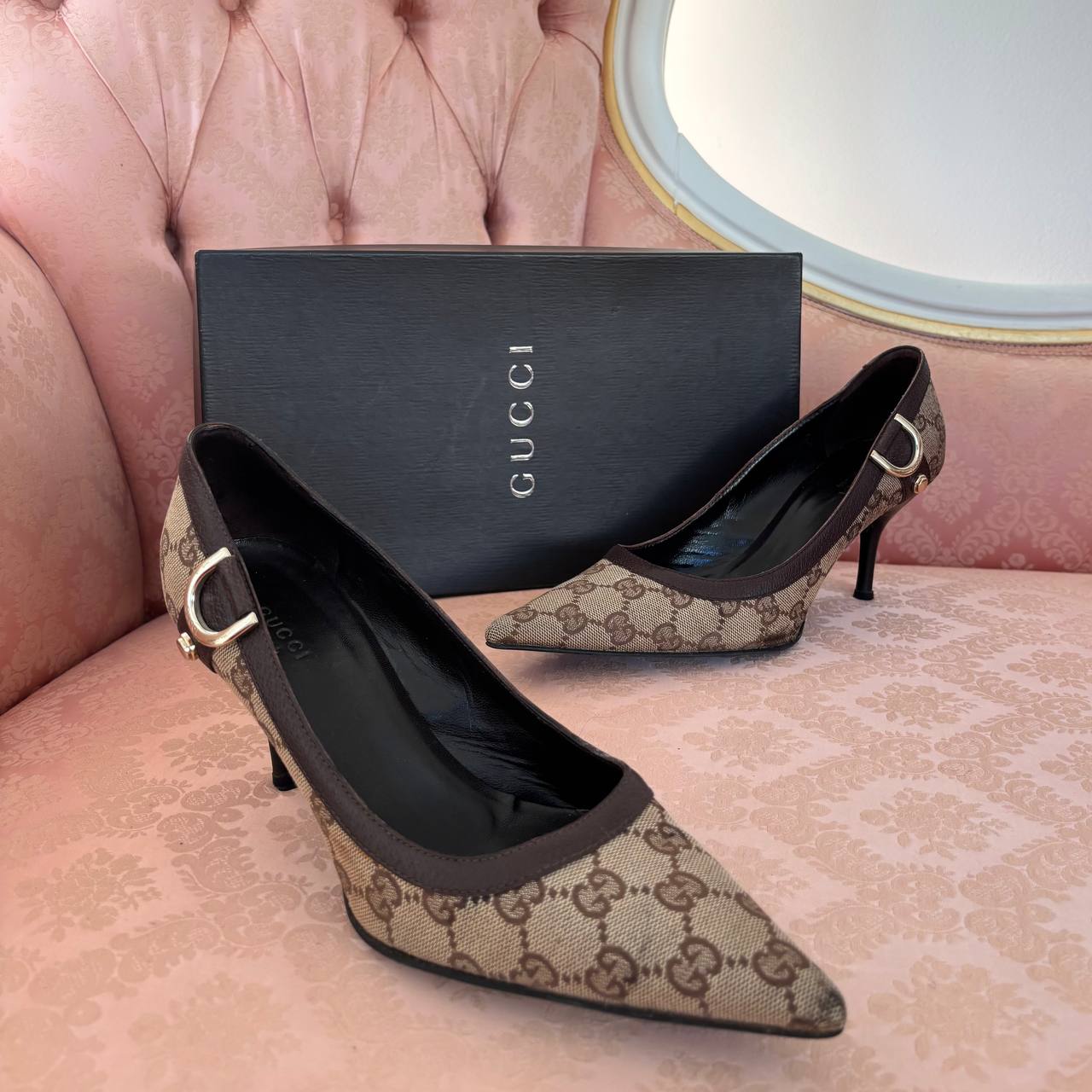 Gucci court shoes kitten heels