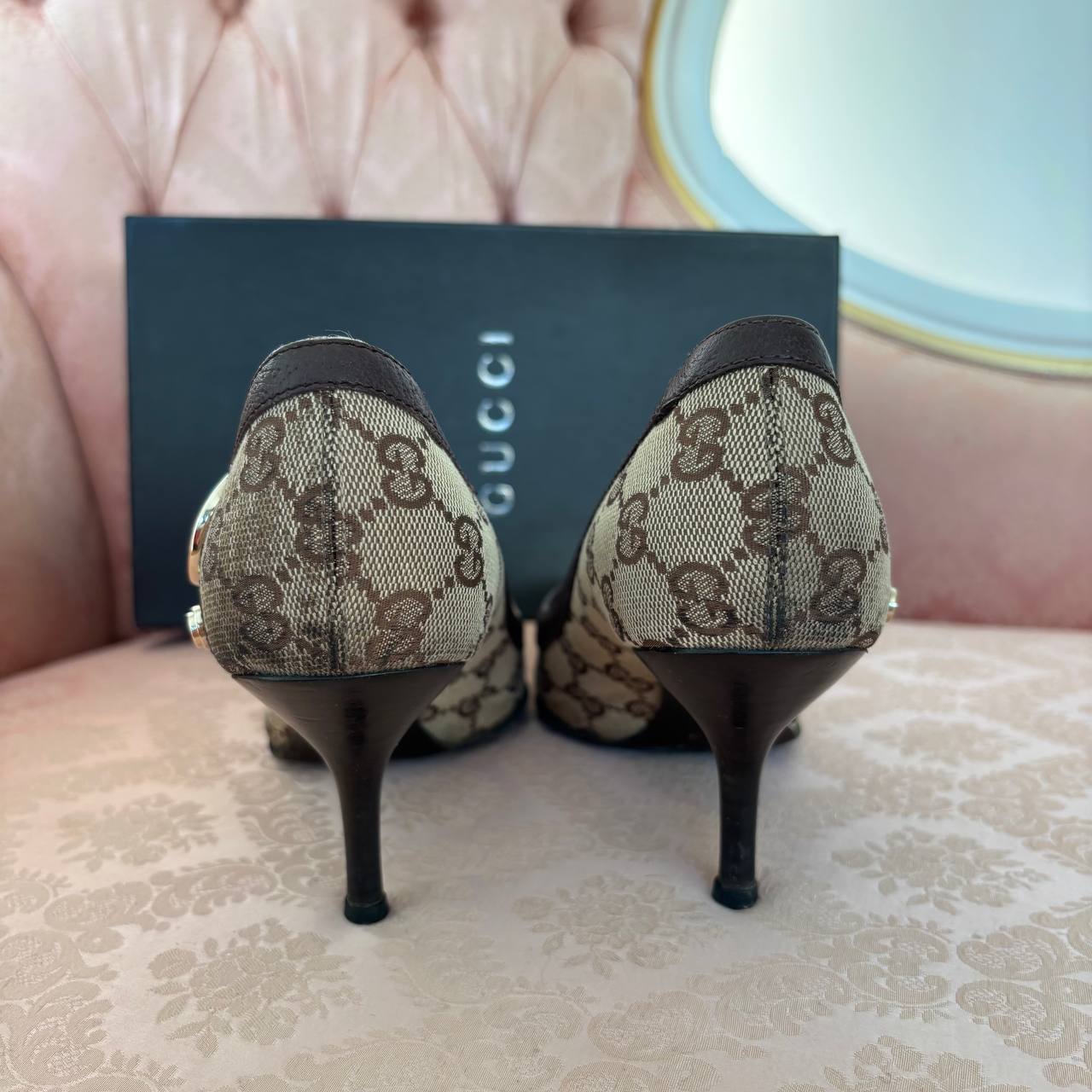 Gucci court shoes kitten heels