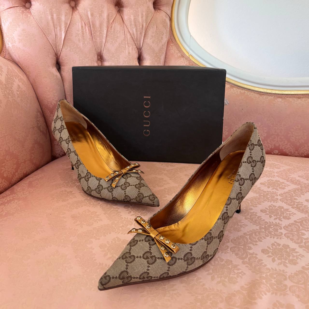 Gucci court shoes heels