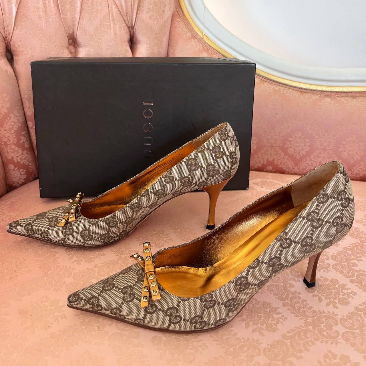 Gucci court shoes heels