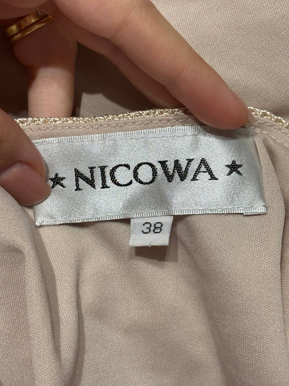 Nicowa cami top with macramé