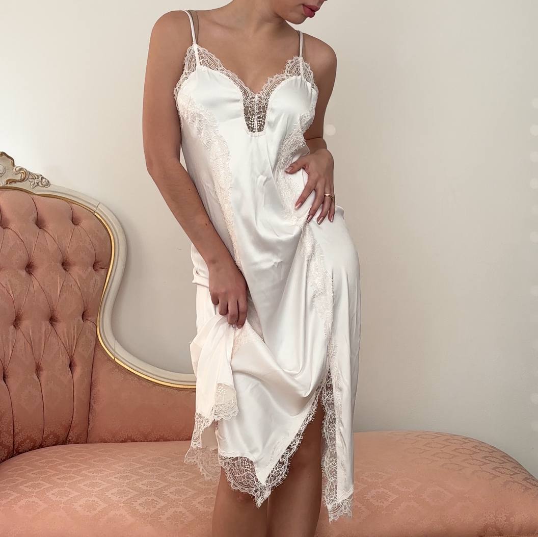Victoria’s Secret night gown