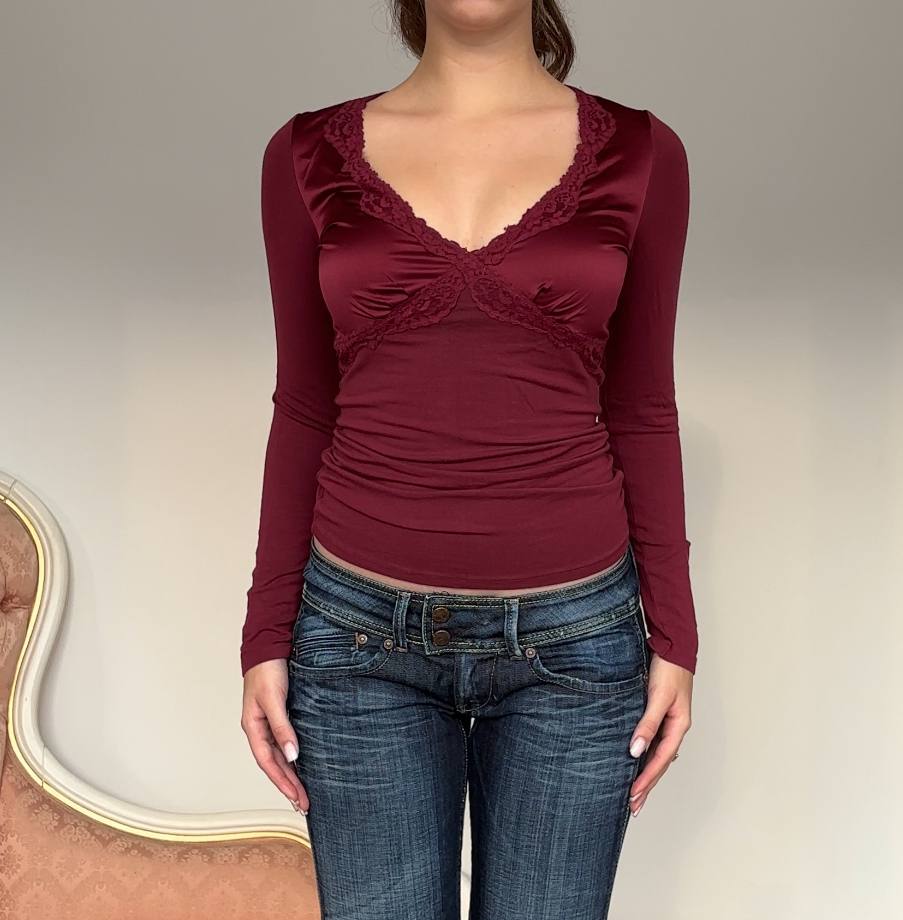 Y2k burgundy top long sleeve