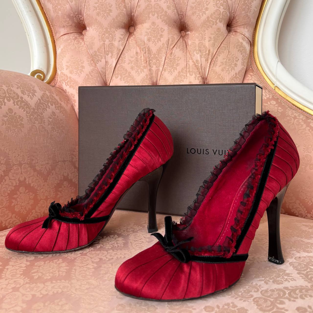 Louis Vuitton red black Balmoral pumps
