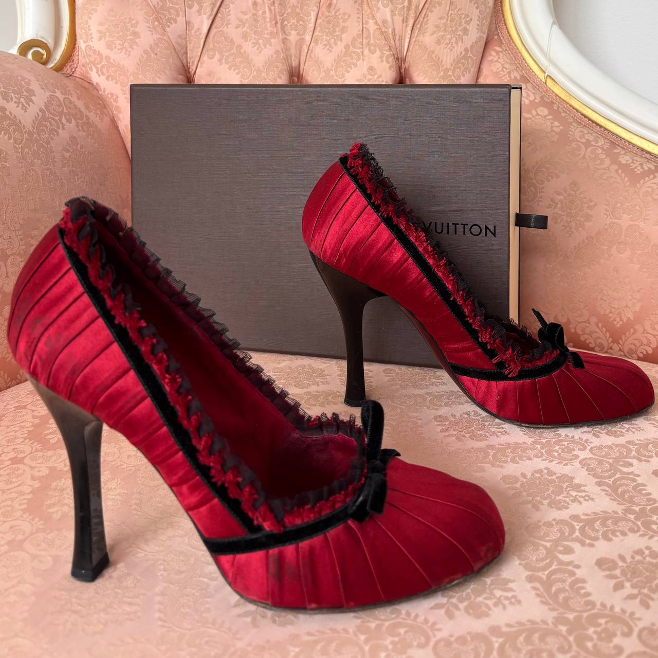 Louis Vuitton red black Balmoral pumps