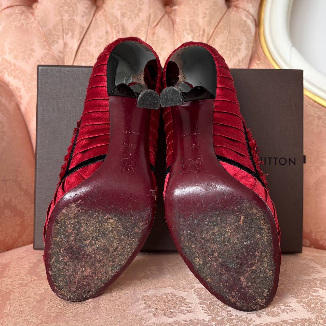 Louis Vuitton red black Balmoral pumps