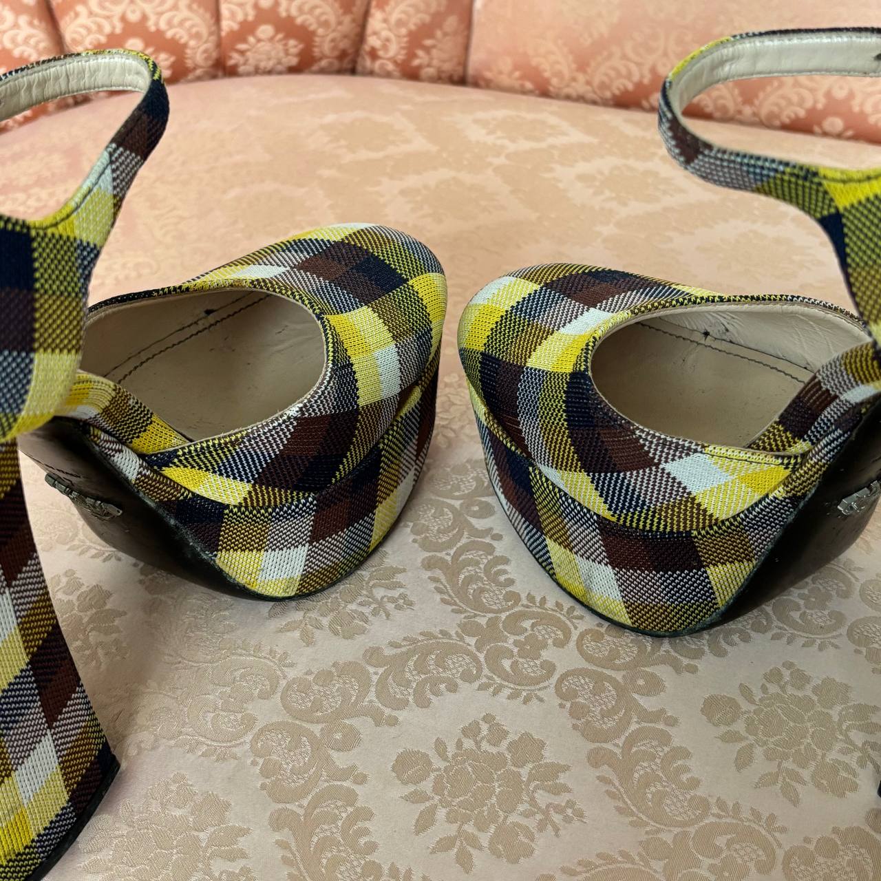 Prada checkered SS2017 pumps