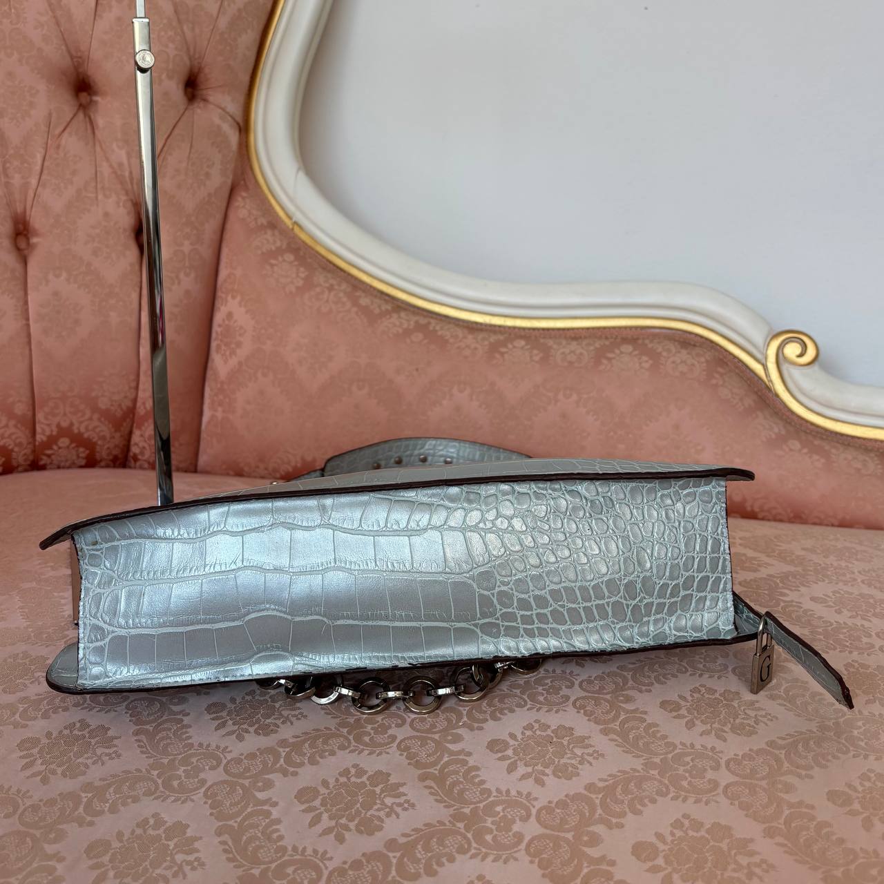 Guess baguette bag baby blue