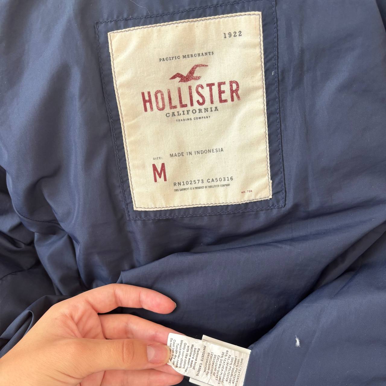 Hollister puffer coat