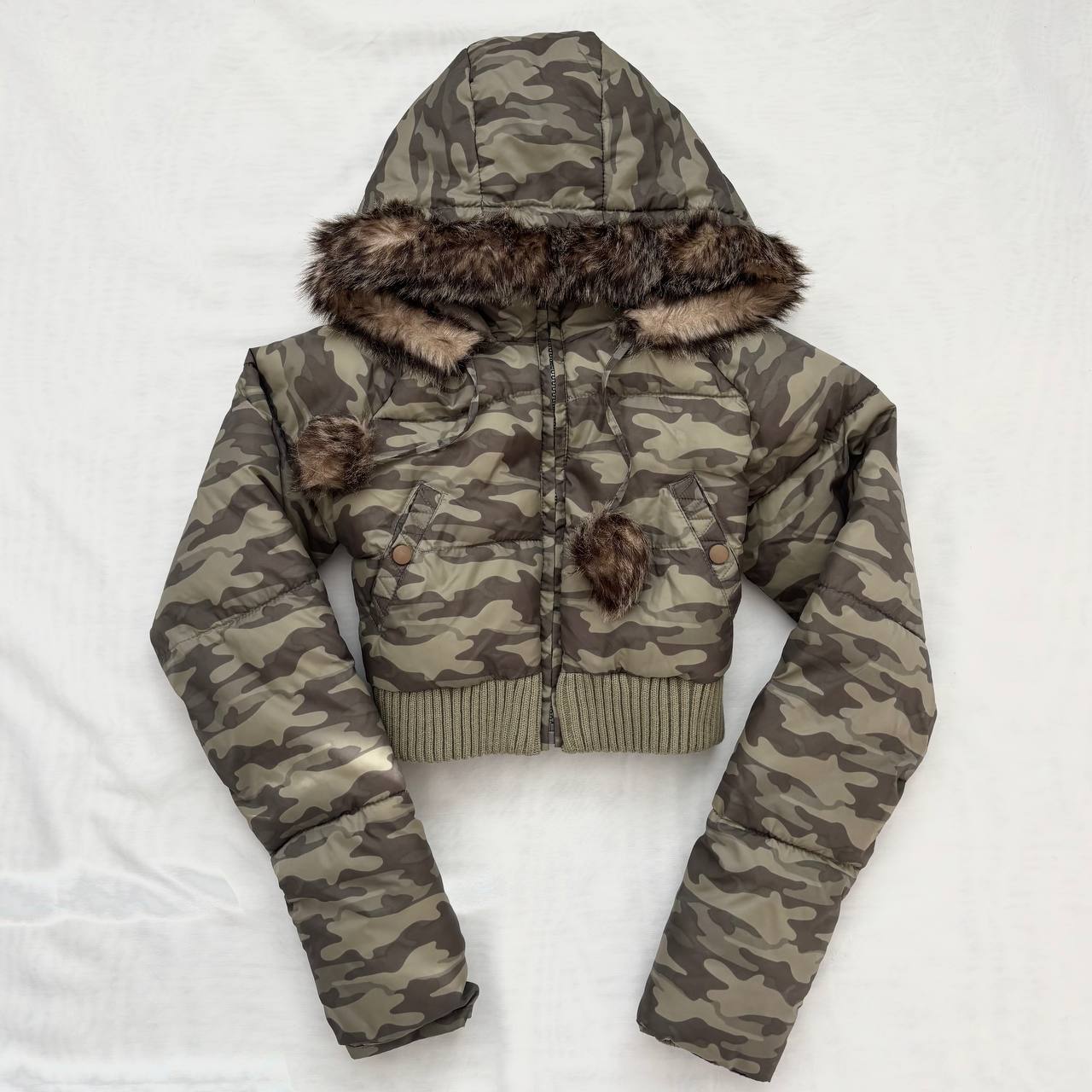 Vintage y2k puffer coat