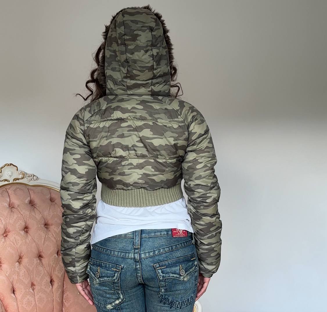 Vintage y2k puffer coat