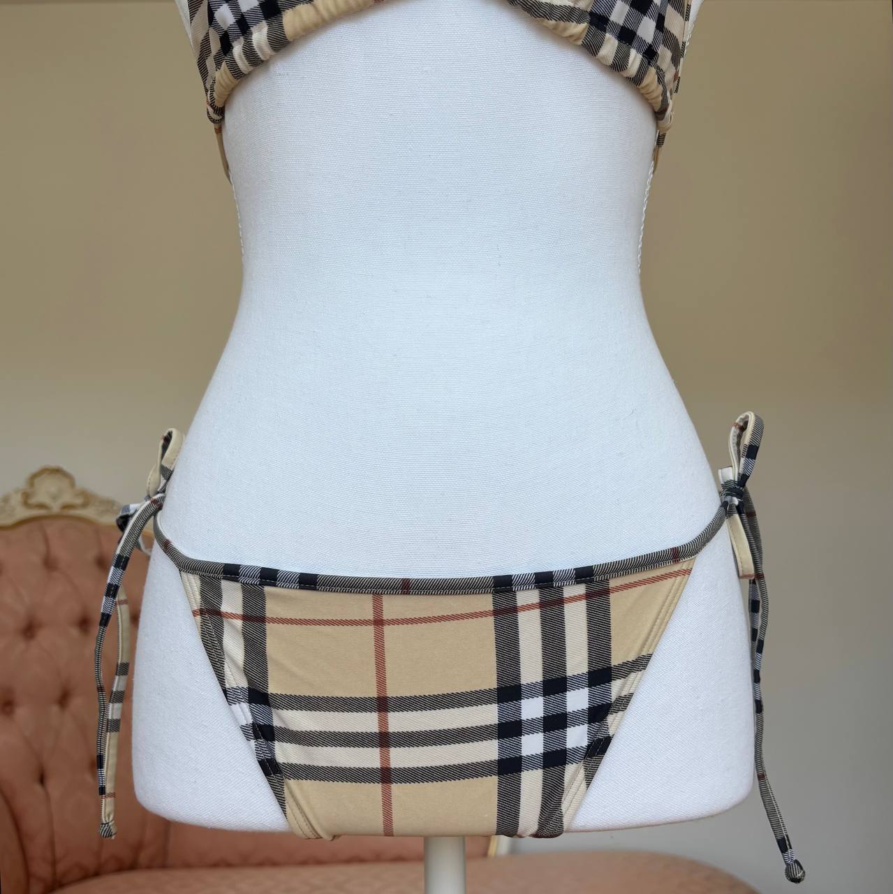 Burberry bikini swimsuit set