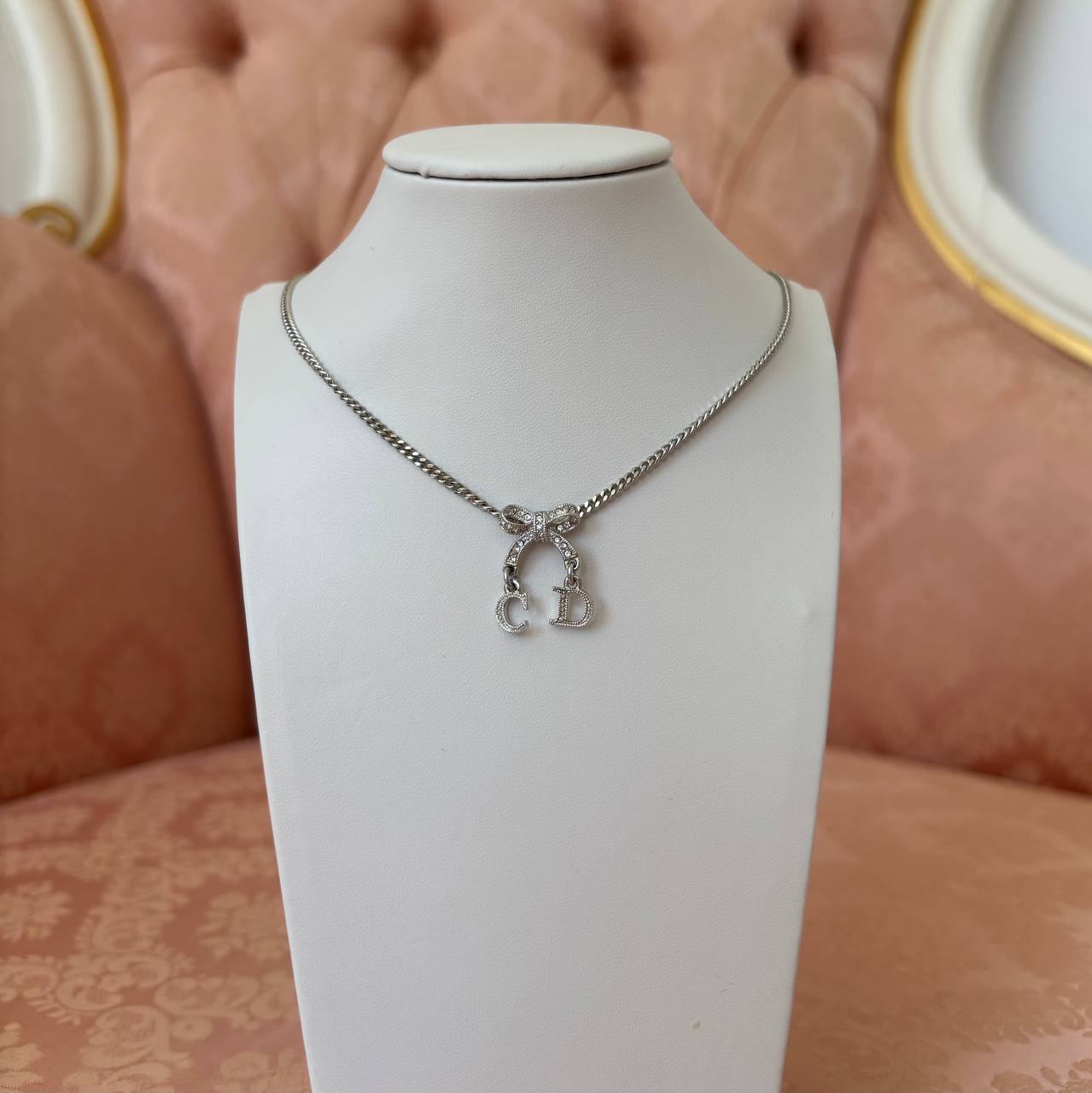 Christian Dior necklace silver bow
