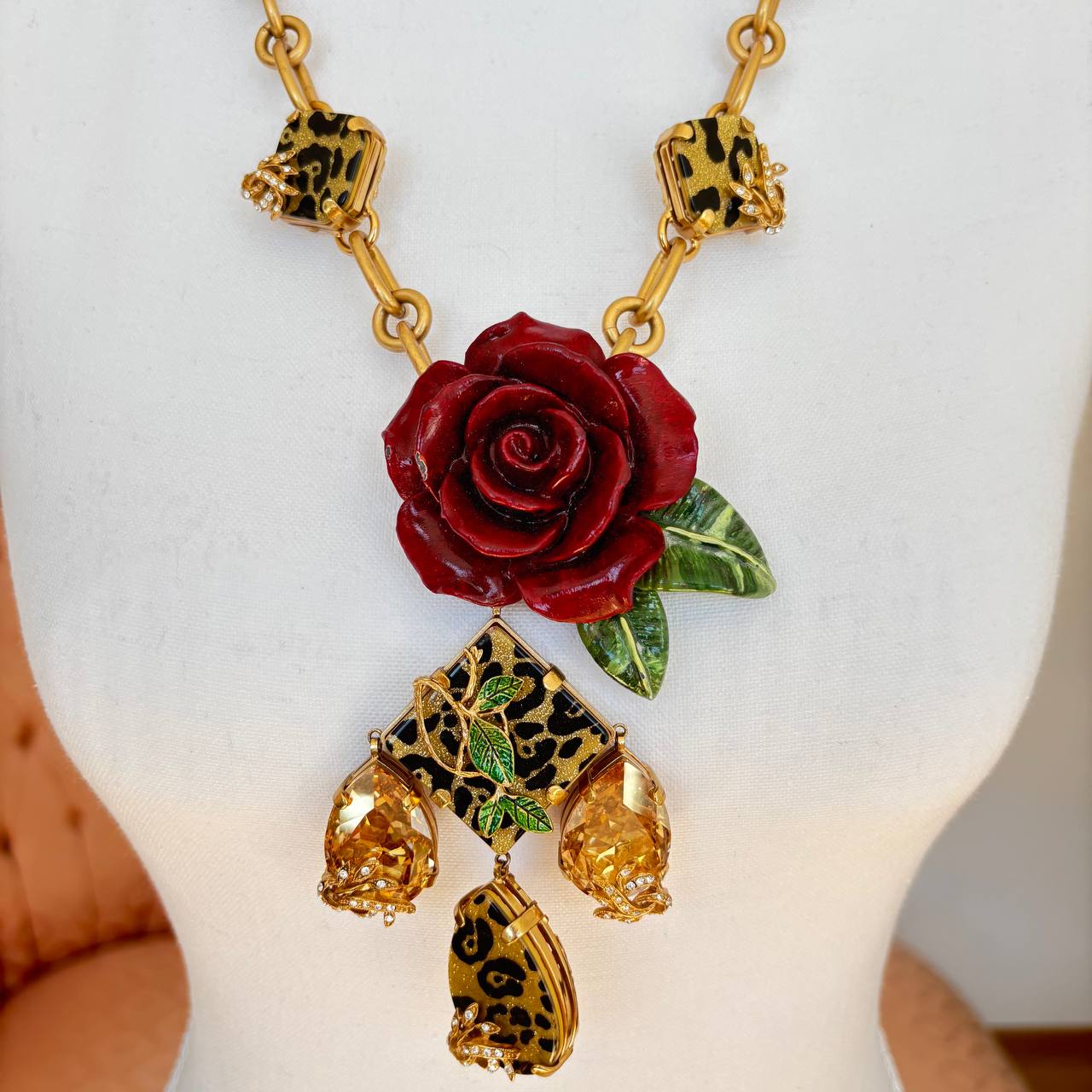 Dolce Gabbana necklace golden red rose
