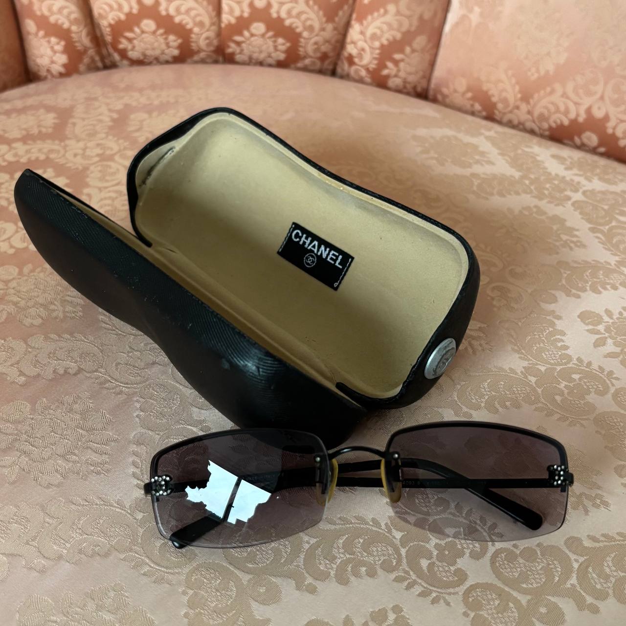 Chanel 4093-B sunglasses vintage
