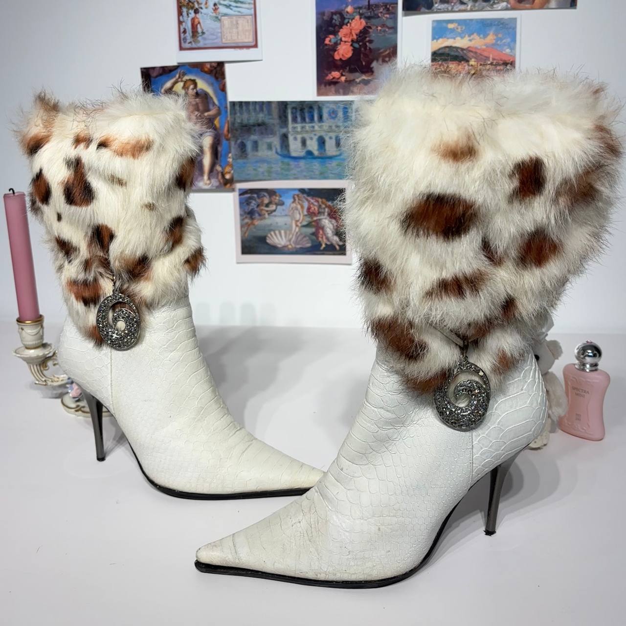 Italian vintage pointed heels with leopard fur