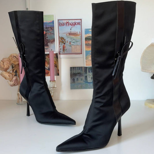 Gucci boots vintage pointed heels