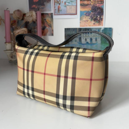 Burberry pochette bag handbag