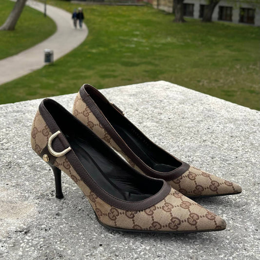 Gucci court shoes kitten heels