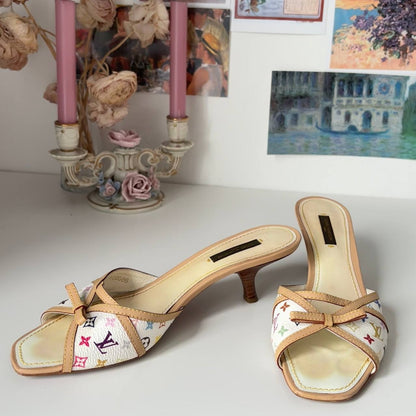 Louis Vuitton mules shoes white