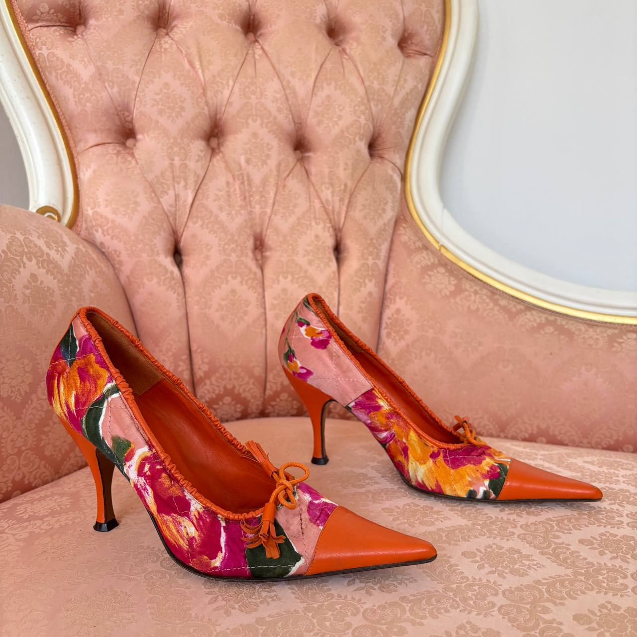 Dolce Gabbana court shoes heels