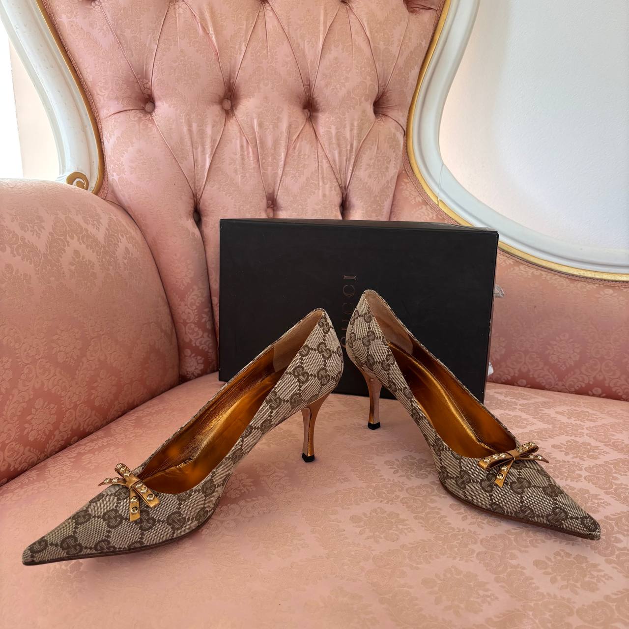 Gucci court shoes heels