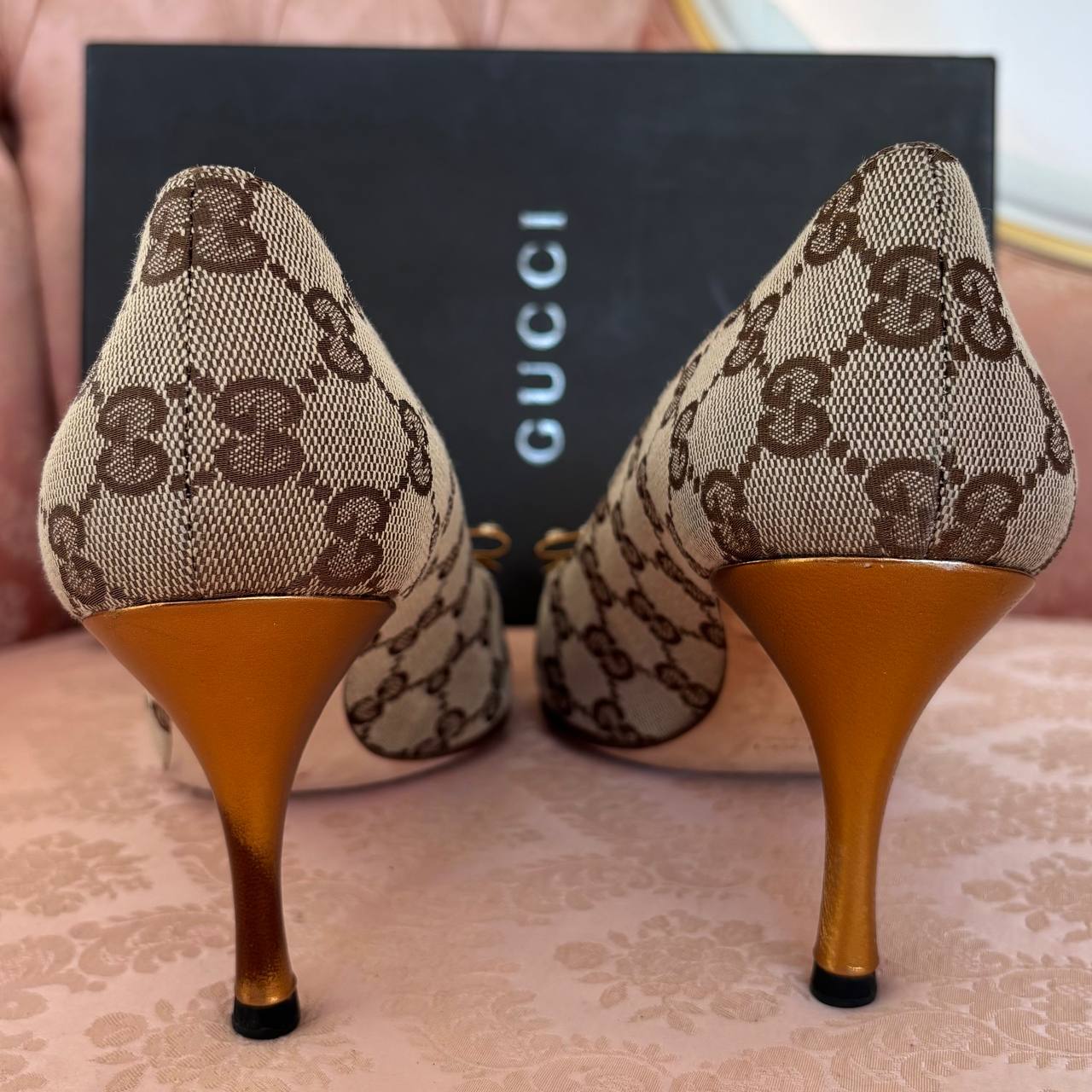 Gucci court shoes heels