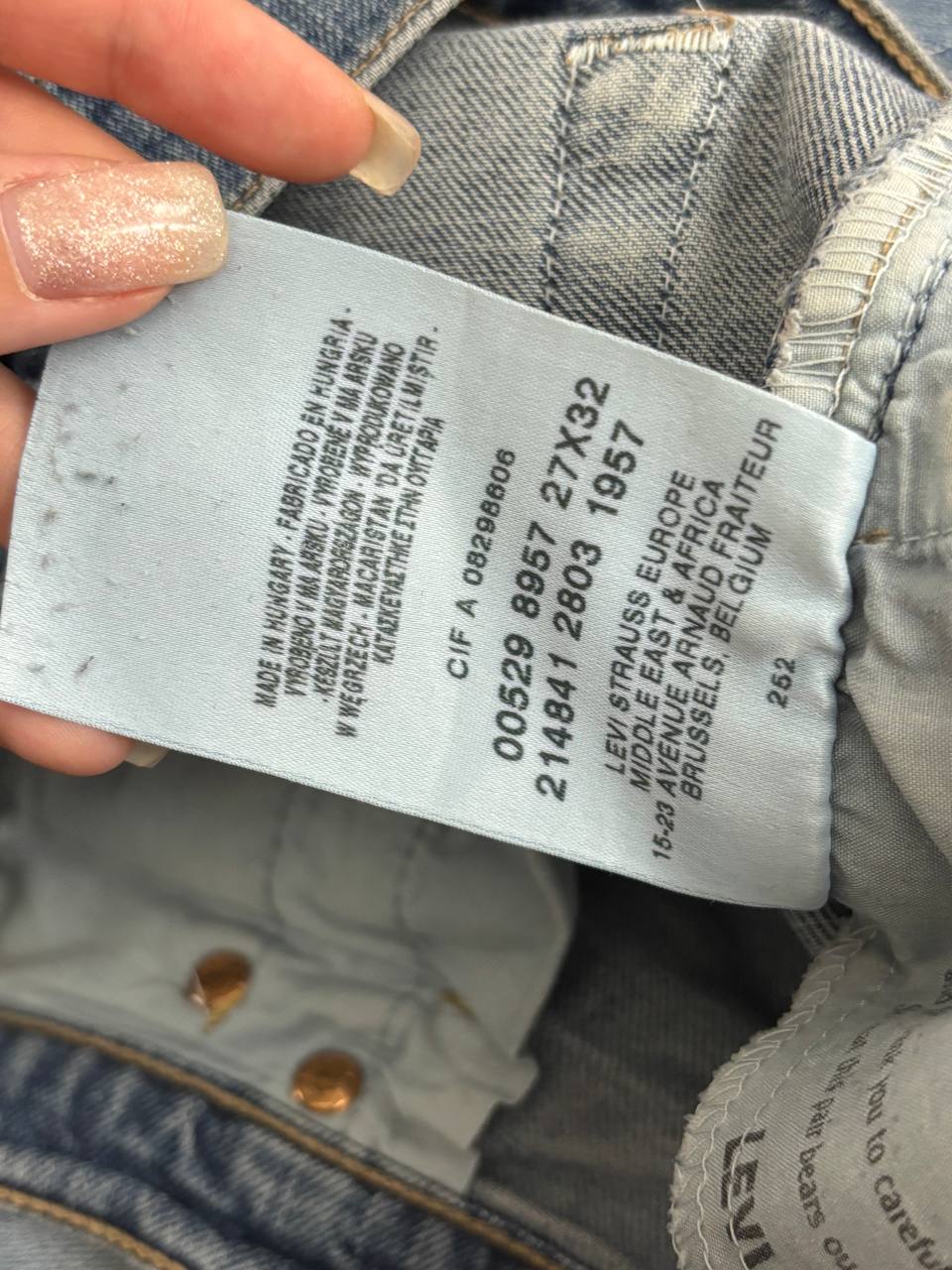 Levi Strauss straight leg flared jeans