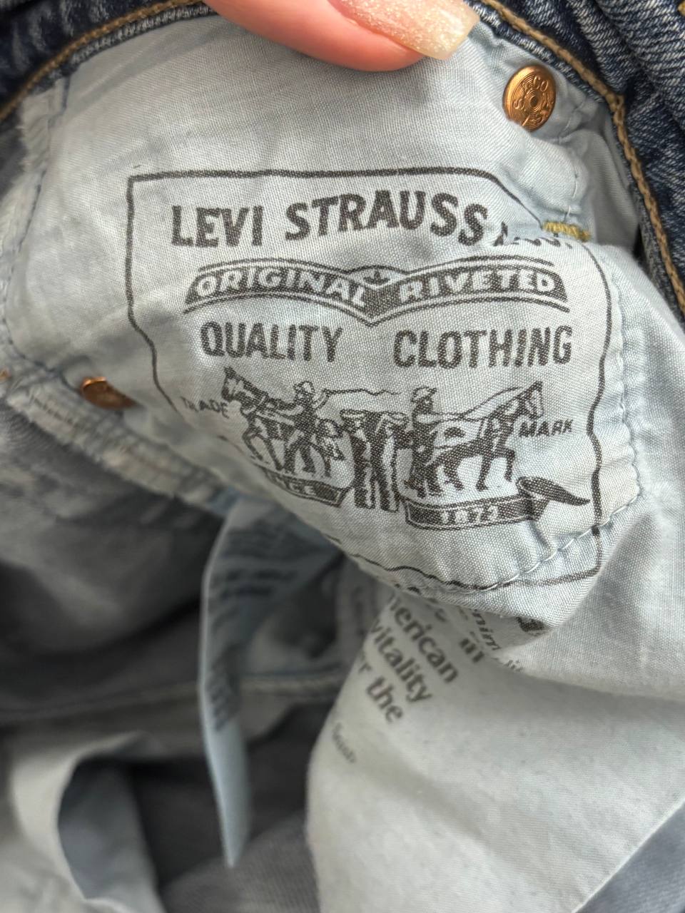 Levi Strauss straight leg flared jeans