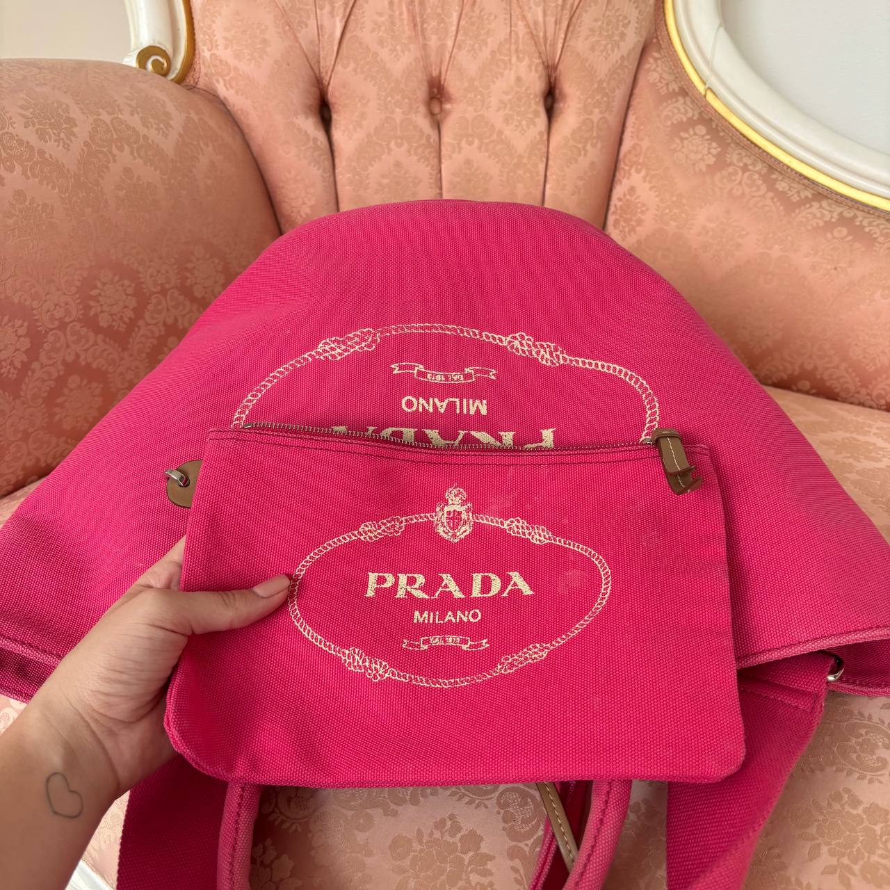 Prada tote bag canapa logo