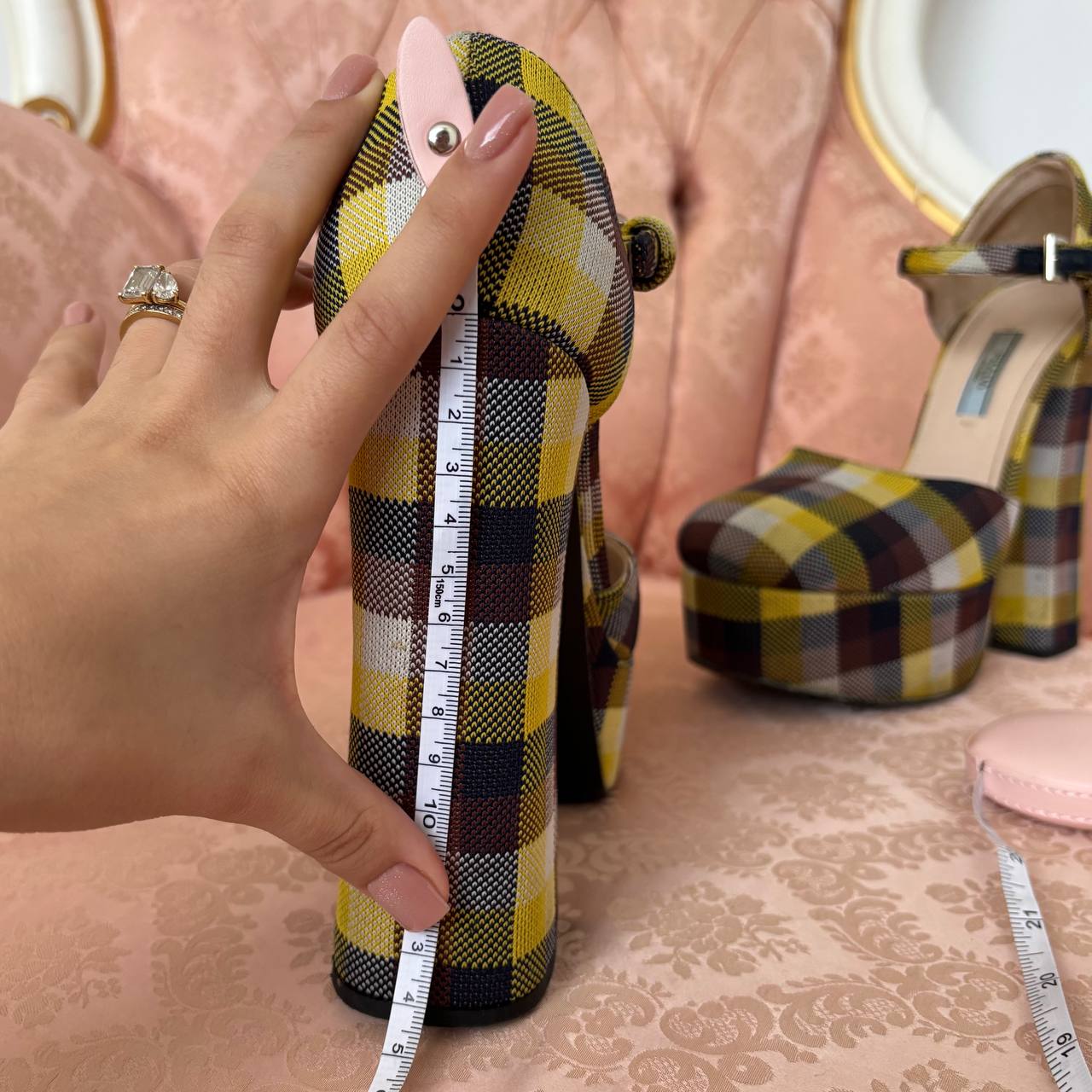 Prada checkered SS2017 pumps