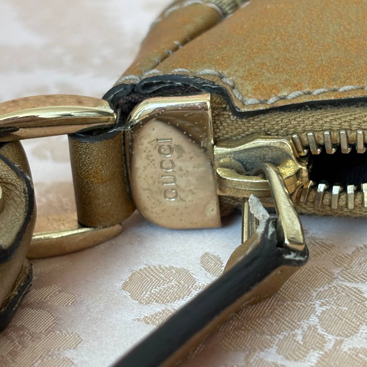 Gucci bag Abbey D-ring