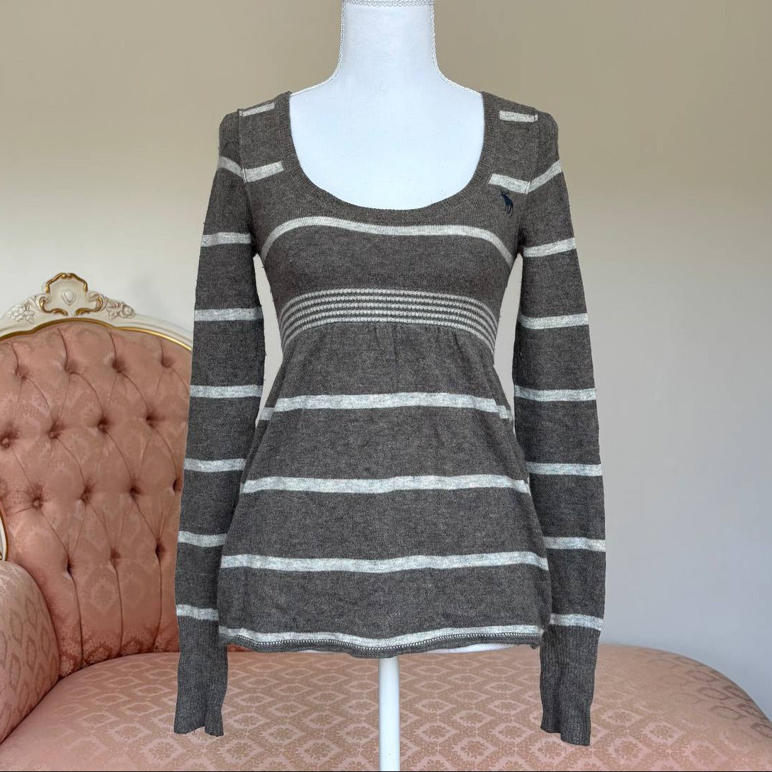 Abercrombie and Fitch babydoll jumper