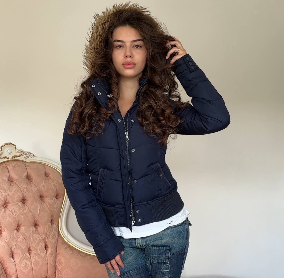 Hollister puffer coat