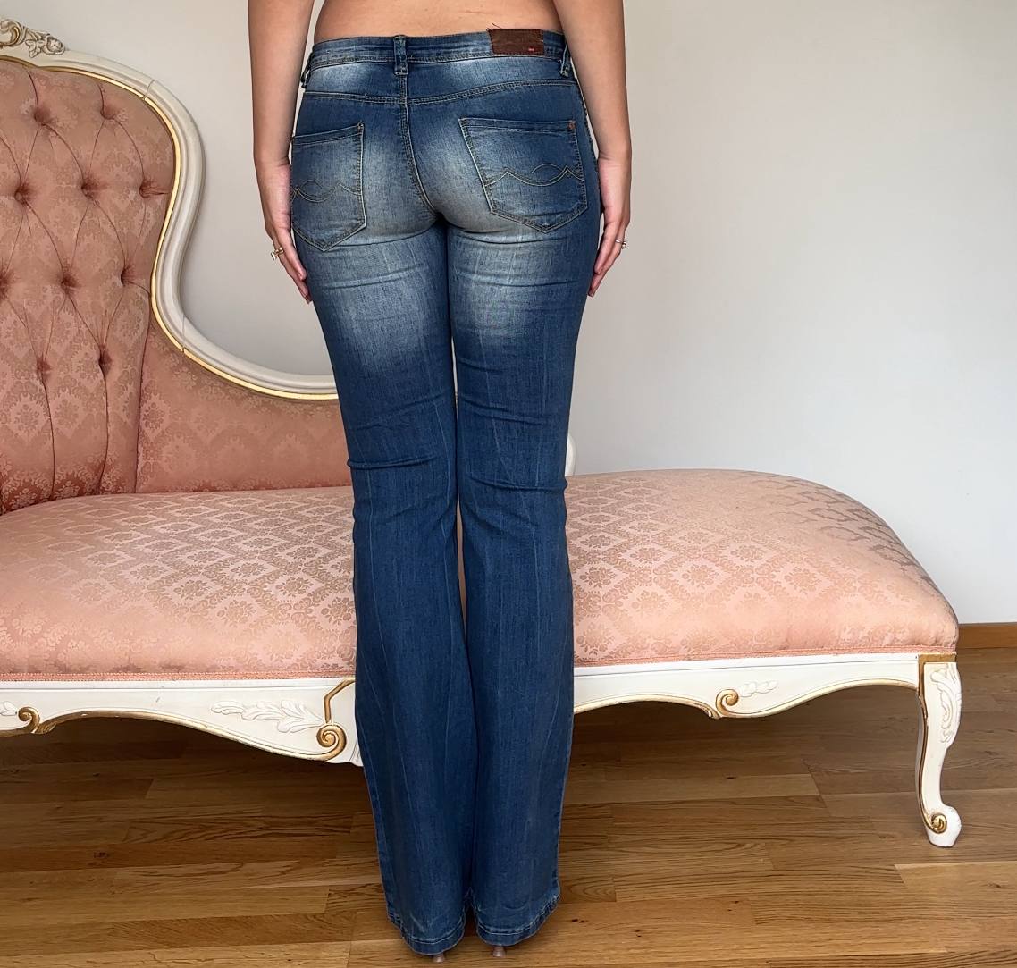 Jennyfer Jeans flared jeans low rise