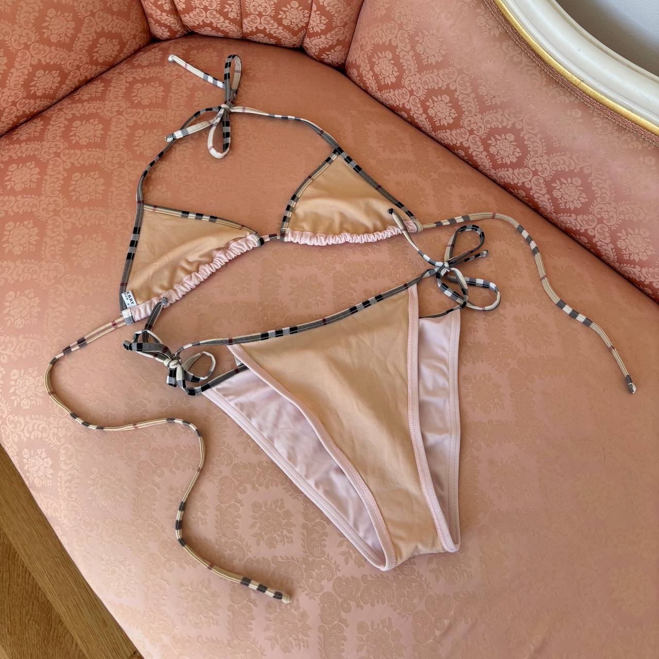 Burberry bikini swimsuit set
