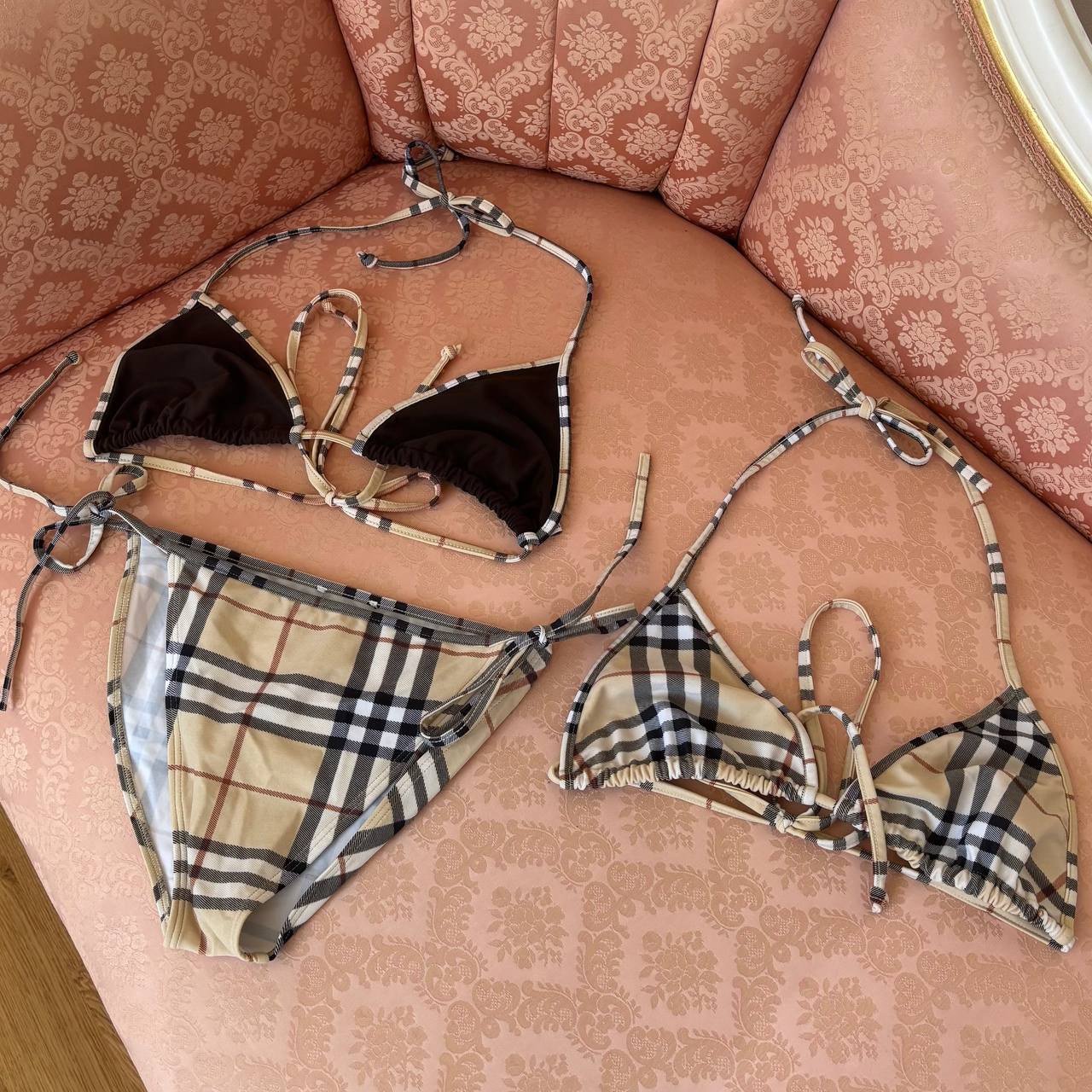 Burberry bikini swimsuit set