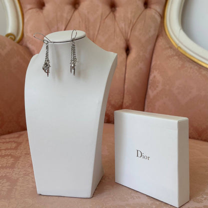 Dior earrings hanging letters silver