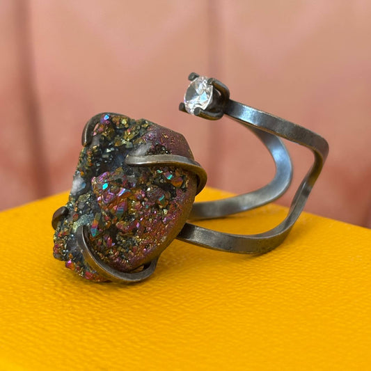Fendi ring dark silver with gemstones