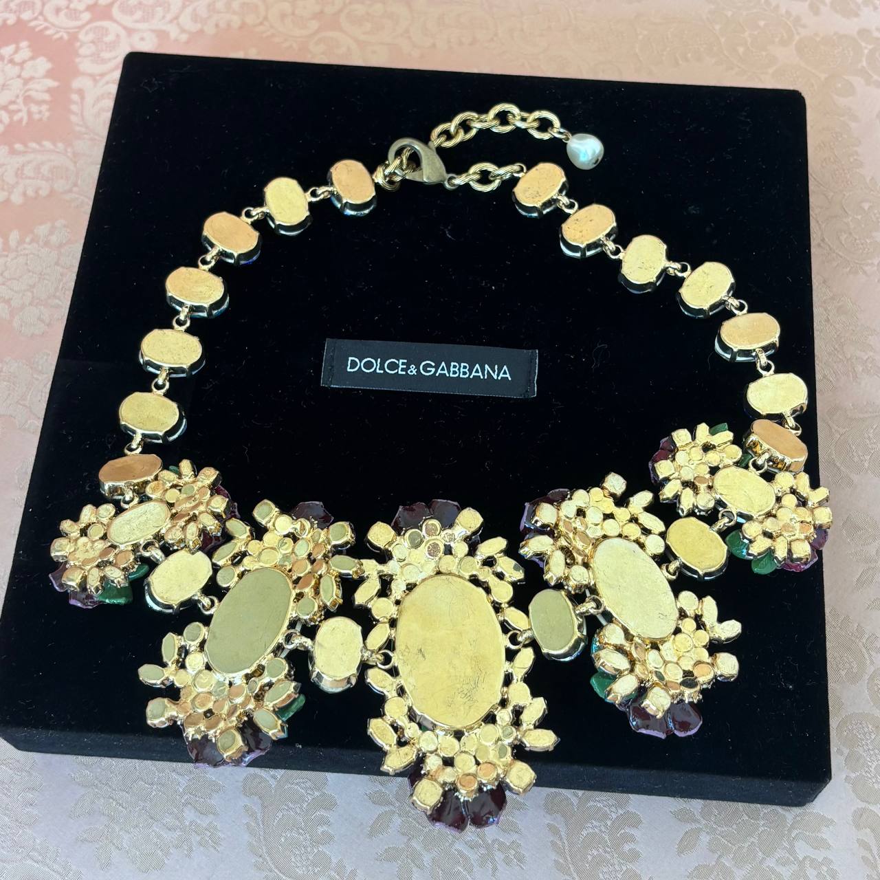 Dolce Gabbana set bracelet and necklace golden