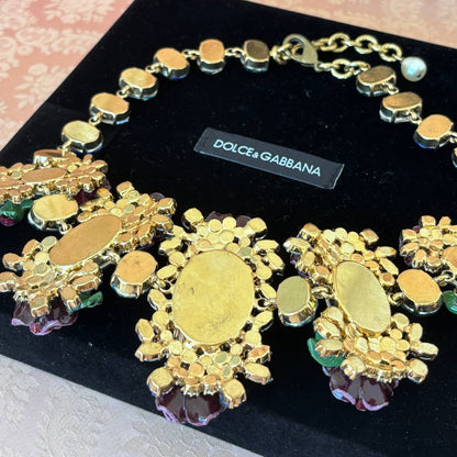 Dolce Gabbana set bracelet and necklace golden