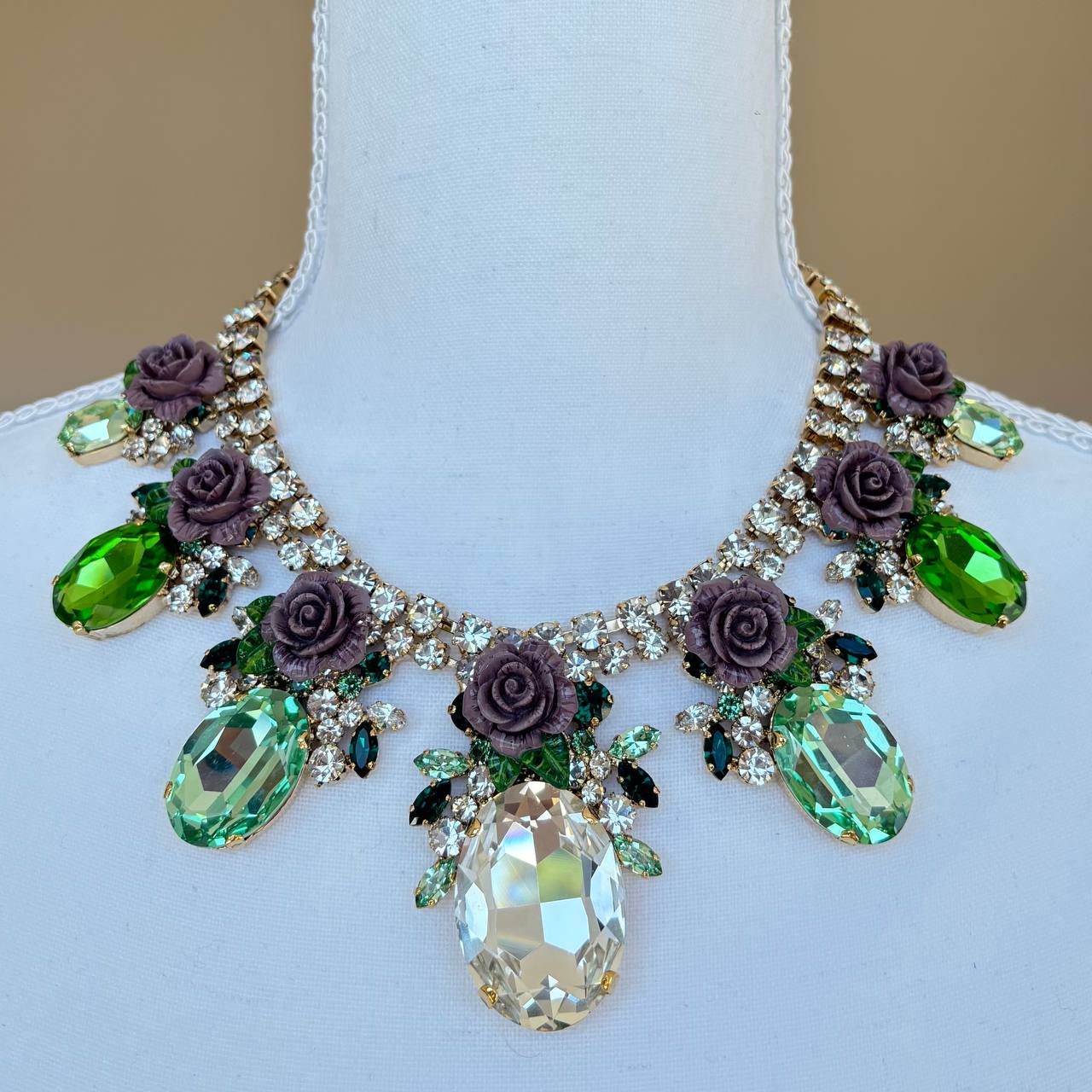 Dolce Gabbana choker necklace golden