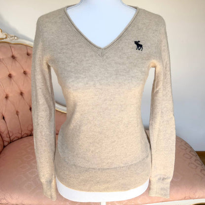 Abercrombie and Fitch jumper sweater