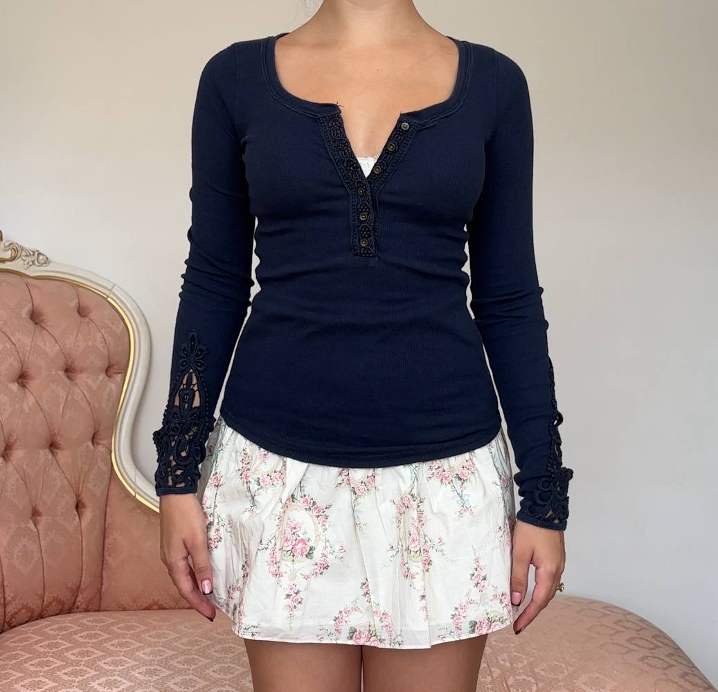 Abercrombie and Fitch jumper sweater