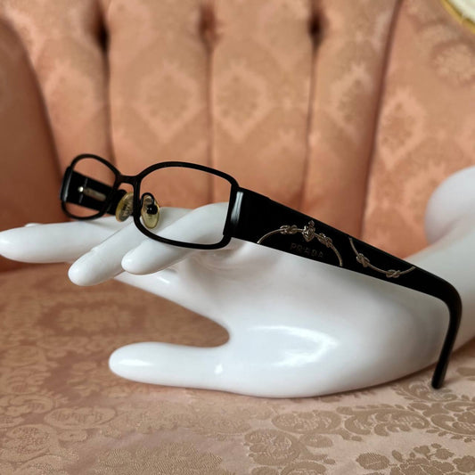 Prada office siren Bayonetta frames