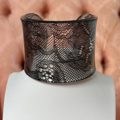 Vintage lace cuff bracelet plastic bangle